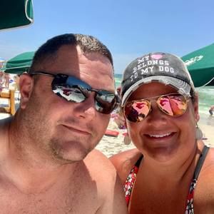 Meet your Posher, Fallon